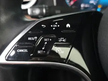 2022 Mercedes-Benz E-Класс с пробегом 31 977 км