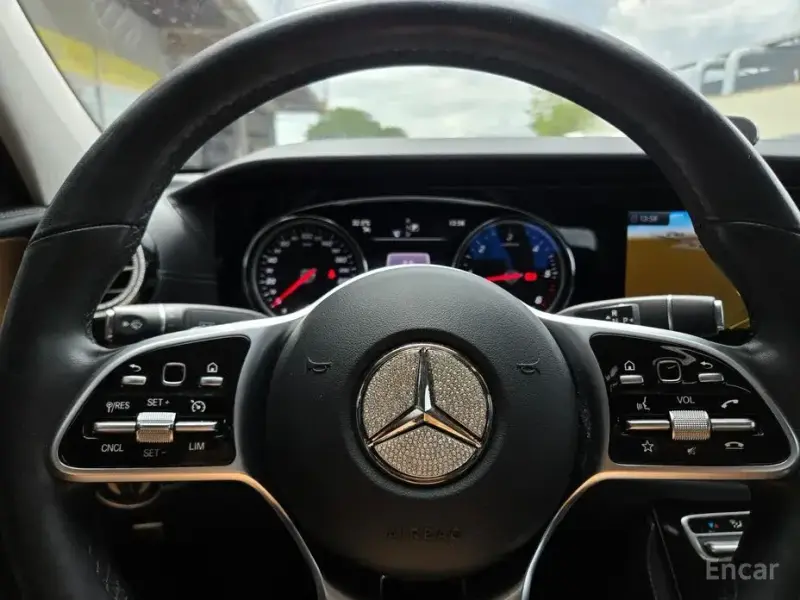 2019 Mercedes-Benz E-Класс с пробегом 17 911 км