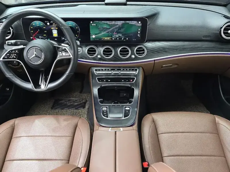 2023 Mercedes-Benz E-Класс с пробегом 60 276 км