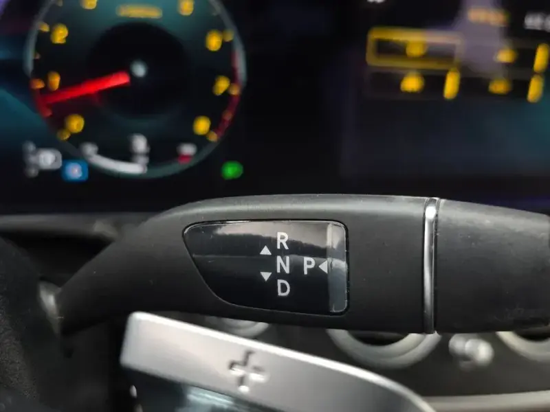 2023 Mercedes-Benz E-Класс с пробегом 60 276 км