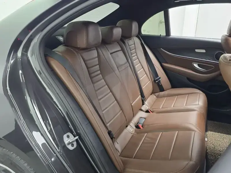 2023 Mercedes-Benz E-Класс с пробегом 60 276 км
