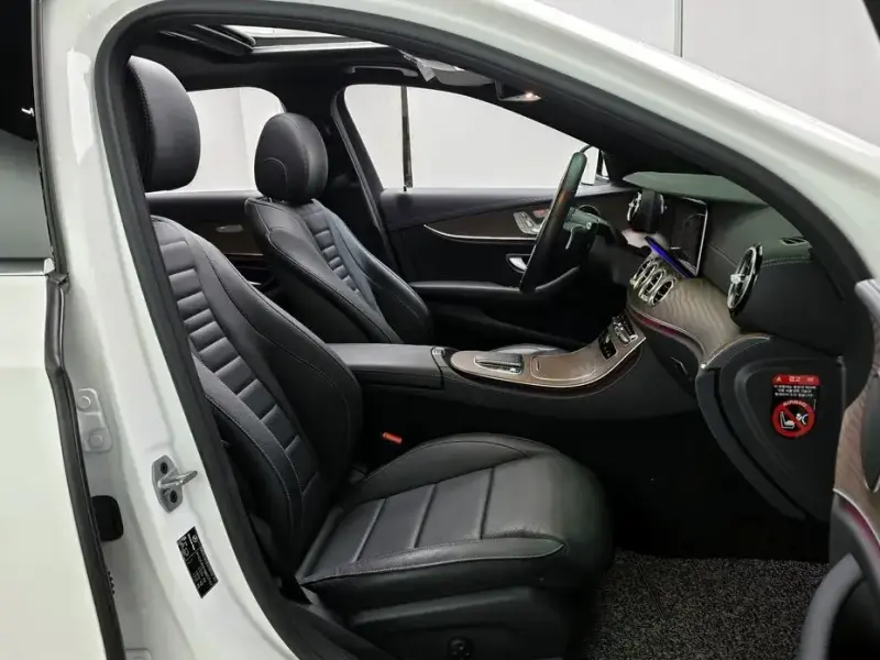 2022 Mercedes-Benz E-Класс с пробегом 39 353 км