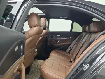 2023 Mercedes-Benz E-Класс с пробегом 60 276 км