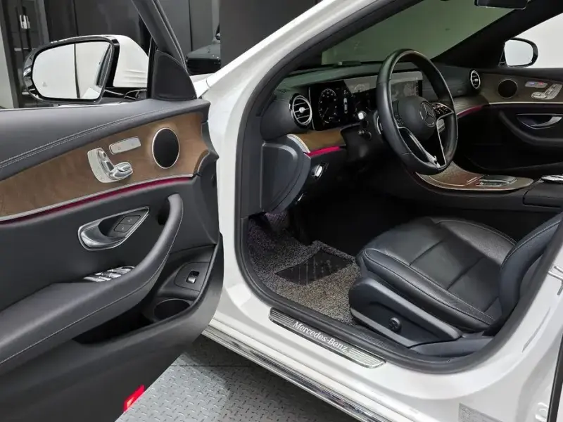 2022 Mercedes-Benz E-Класс с пробегом 39 353 км