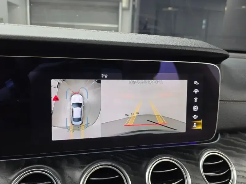 2023 Mercedes-Benz E-Класс с пробегом 60 276 км