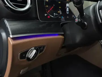 2023 Mercedes-Benz E-Класс с пробегом 60 276 км