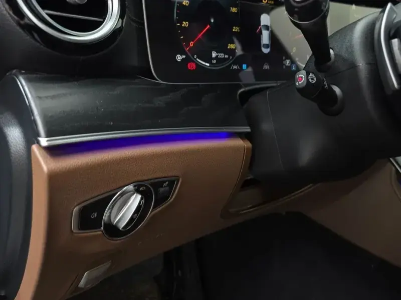 2023 Mercedes-Benz E-Класс с пробегом 60 276 км