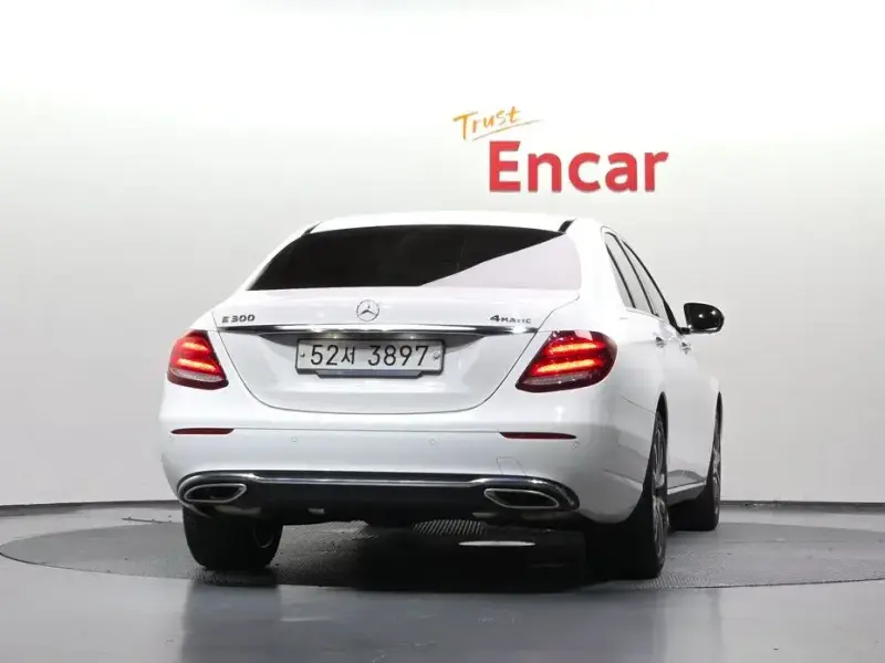 2019 Mercedes-Benz E-Класс с пробегом 120 491 км