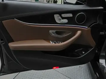 2023 Mercedes-Benz E-Класс с пробегом 60 276 км