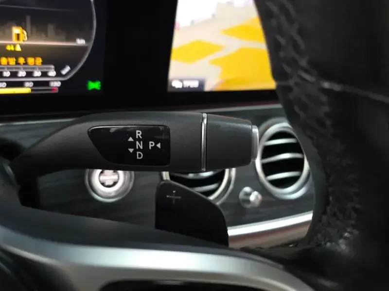 2019 Mercedes-Benz E-Класс с пробегом 120 491 км