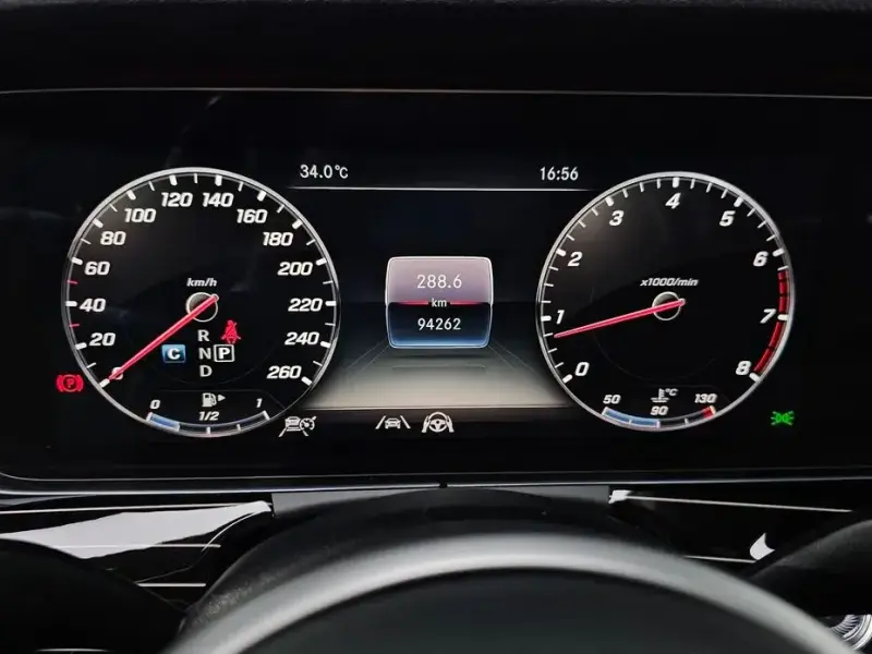 2019 Mercedes-Benz E-Класс с пробегом 94 262 км