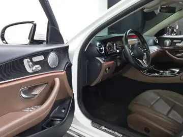 2019 Mercedes-Benz E-Класс с пробегом 120 491 км