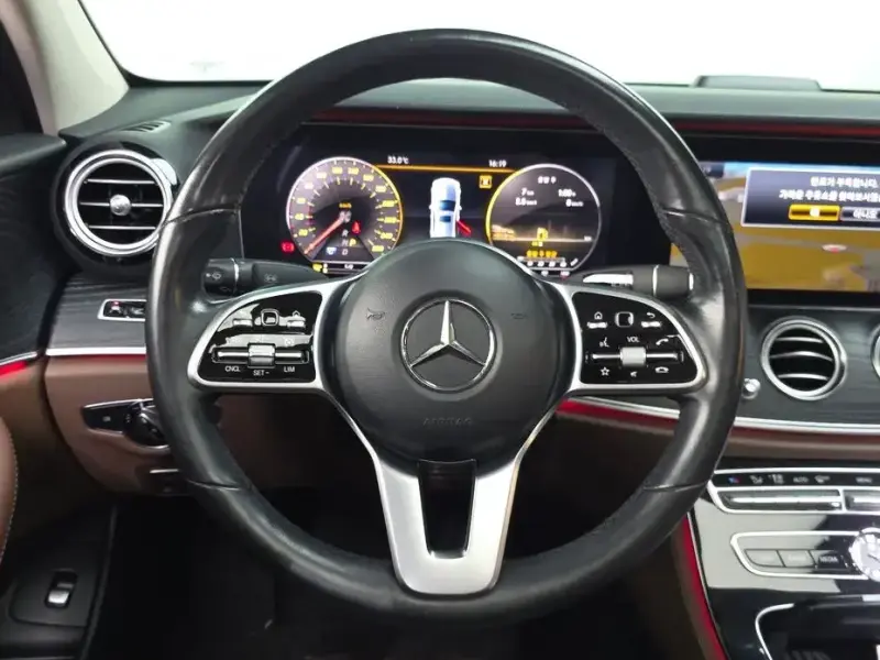 2019 Mercedes-Benz E-Класс с пробегом 120 491 км