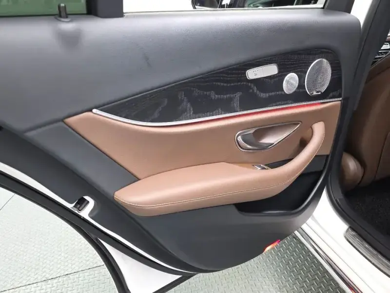 2019 Mercedes-Benz E-Класс с пробегом 120 491 км