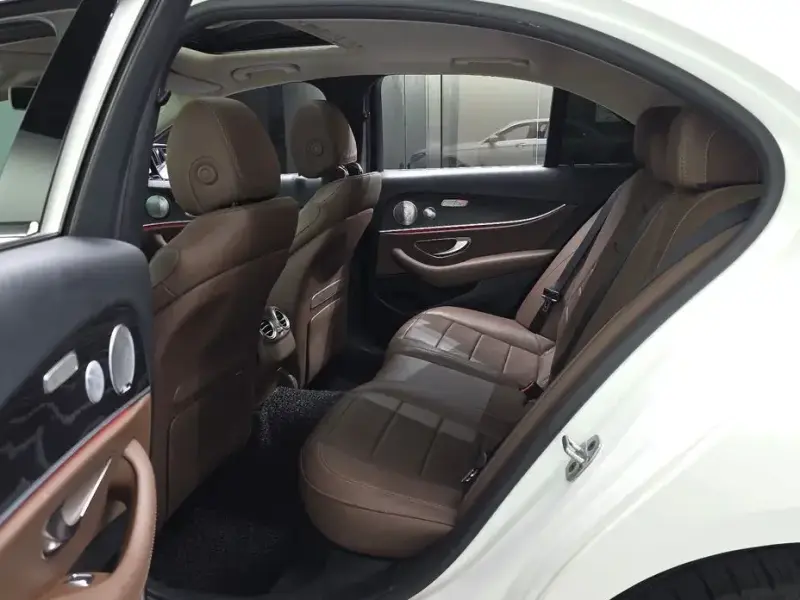 2019 Mercedes-Benz E-Класс с пробегом 120 491 км