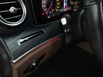 2019 Mercedes-Benz E-Класс с пробегом 120 491 км