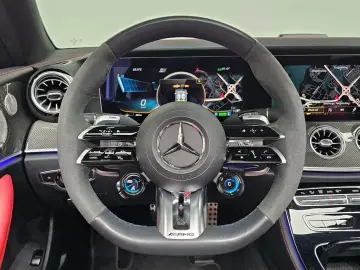 2023 Mercedes-Benz E-Класс с пробегом 15 907 км