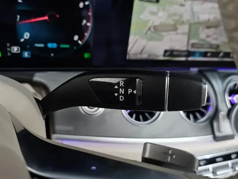2023 Mercedes-Benz E-Класс с пробегом 16 921 км