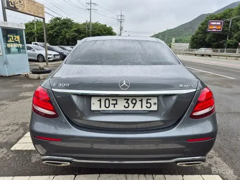 2018 Mercedes-Benz E-Класс с пробегом 120 598 км