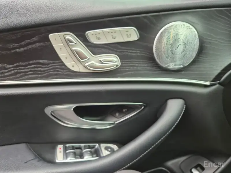 2018 Mercedes-Benz E-Класс с пробегом 120 598 км
