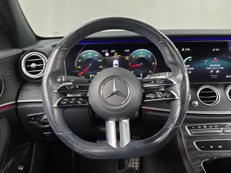 2020 Mercedes-Benz E-Класс с пробегом 64 104 км