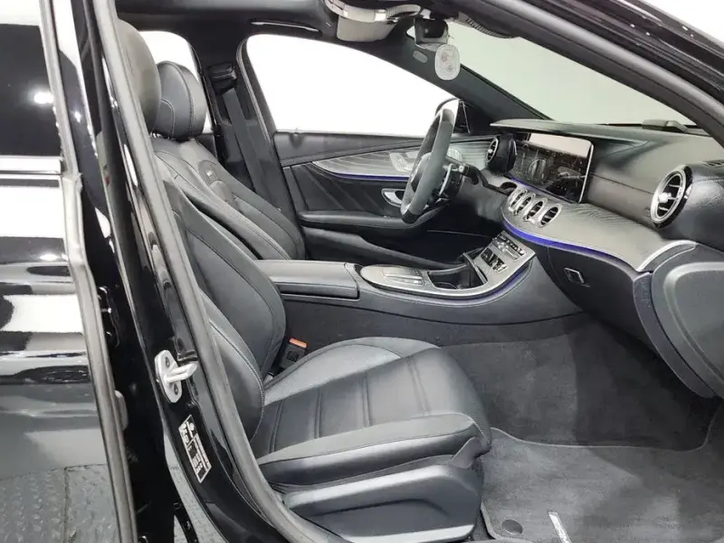2022 Mercedes-Benz E-Класс с пробегом 7 795 км
