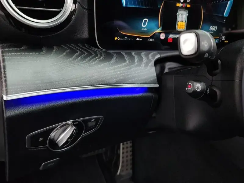 2022 Mercedes-Benz E-Класс с пробегом 7 795 км