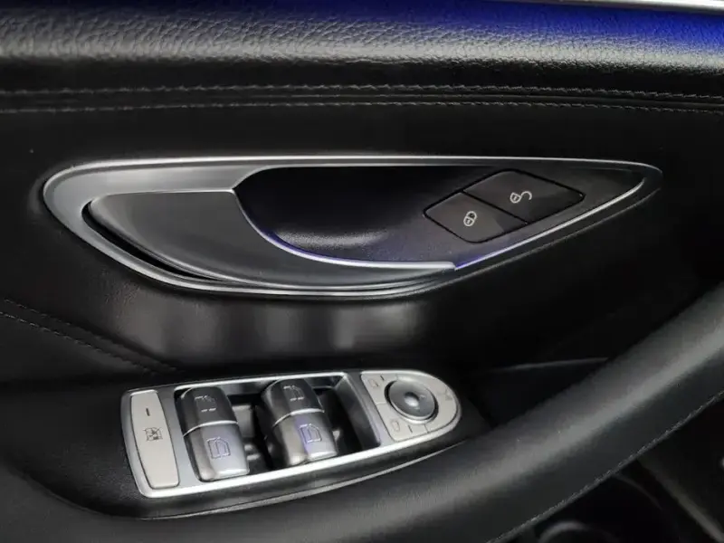 2022 Mercedes-Benz E-Класс с пробегом 7 795 км