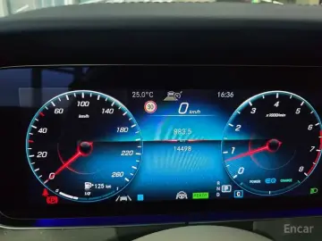 2022 Mercedes-Benz E-Класс с пробегом 14 000 км