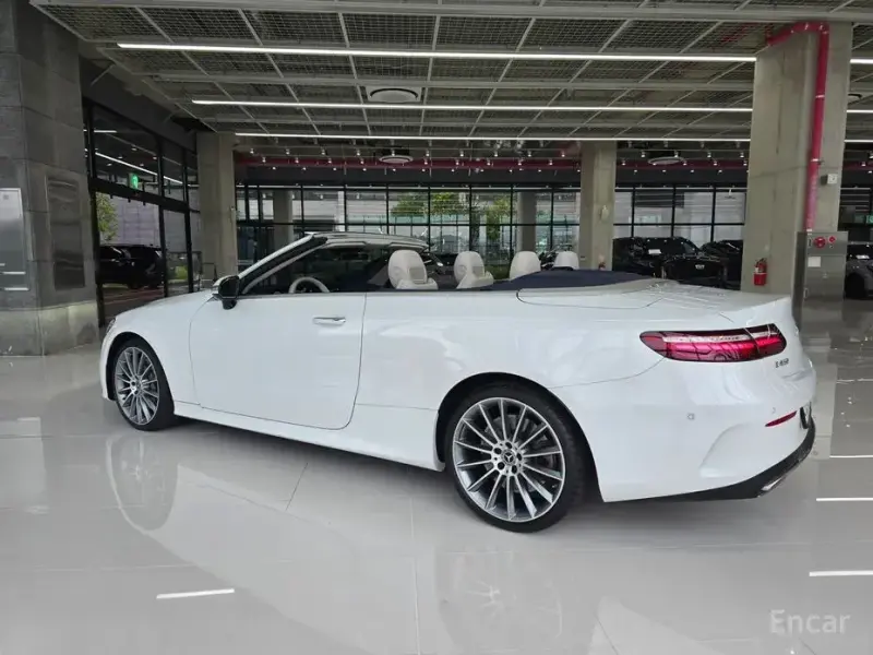 2022 Mercedes-Benz E-Класс с пробегом 14 000 км