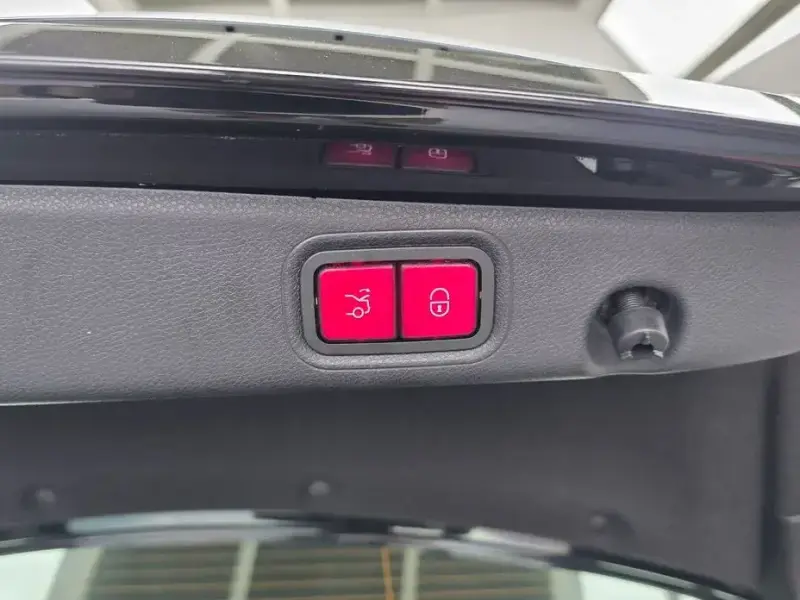 2020 Mercedes-Benz E-Класс с пробегом 64 104 км