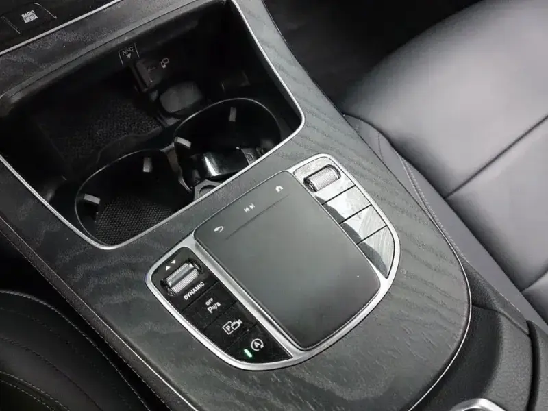 2020 Mercedes-Benz E-Класс с пробегом 64 104 км