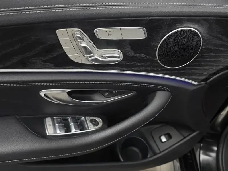 2020 Mercedes-Benz E-Класс с пробегом 64 104 км