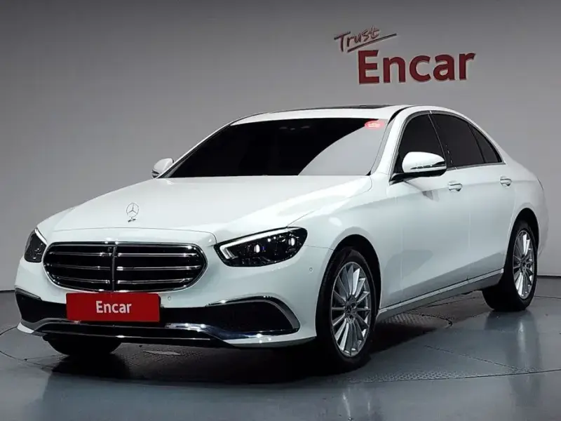 2023 Mercedes-Benz E-Класс с пробегом 35 137 км