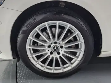 2023 Mercedes-Benz E-Класс с пробегом 35 137 км