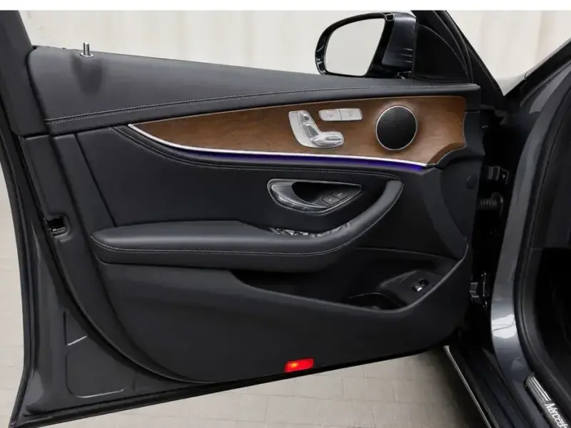 2018 Mercedes-Benz E-Класс с пробегом 86 600 км