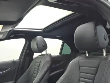 2021 Mercedes-Benz E-Класс с пробегом 104 627 км