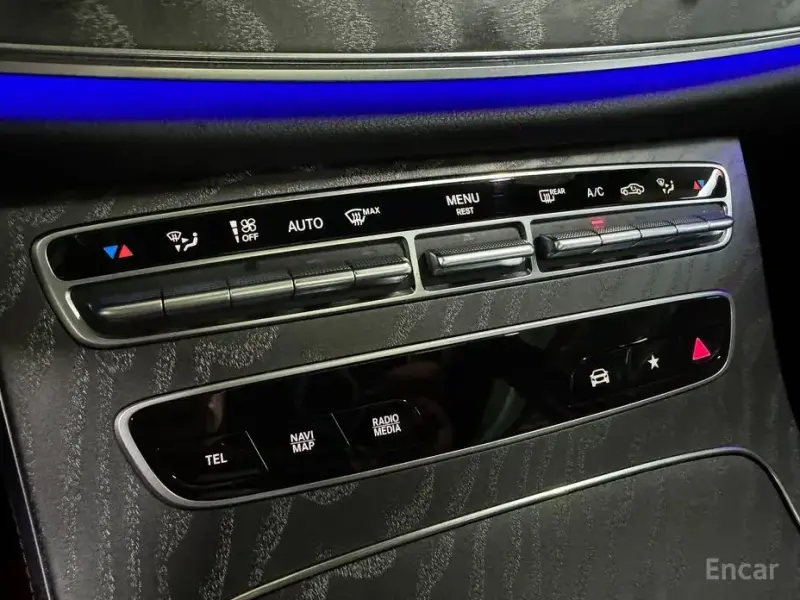 2020 Mercedes-Benz E-Класс с пробегом 45 472 км