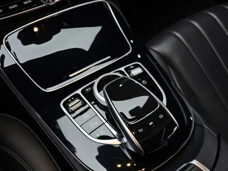 2018 Mercedes-Benz E-Класс с пробегом 73 339 км