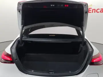 2023 Mercedes-Benz E-Класс с пробегом 13 398 км