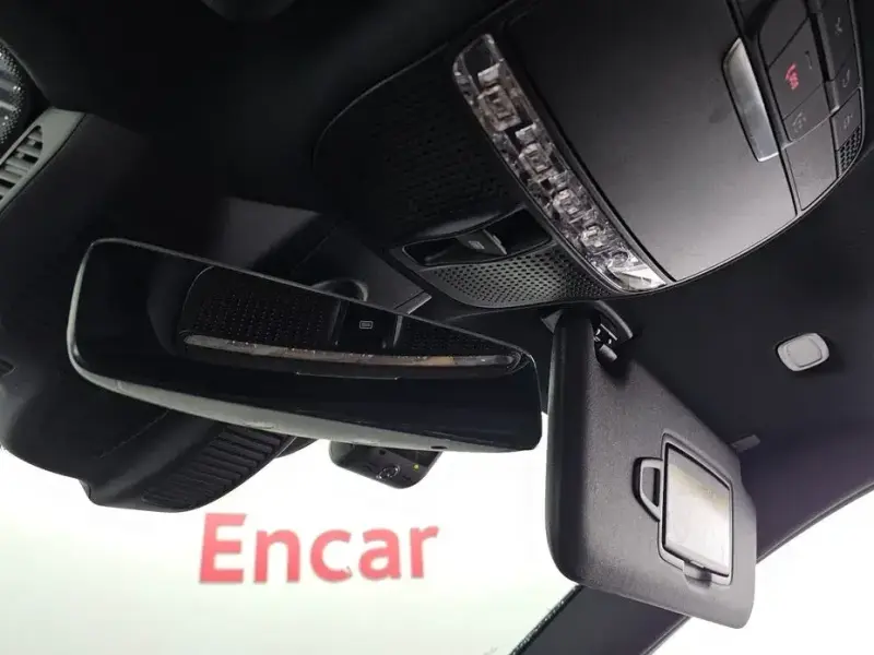 2023 Mercedes-Benz E-Класс с пробегом 13 398 км