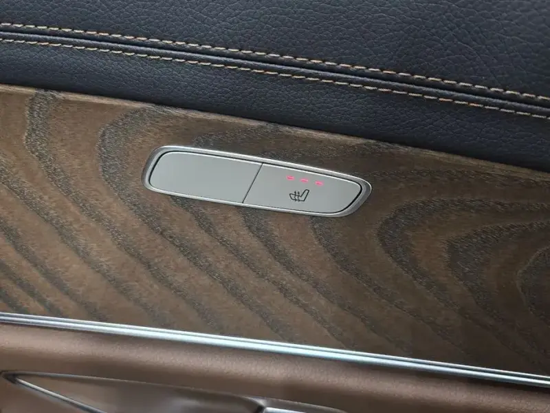 2022 Mercedes-Benz E-Класс с пробегом 27 086 км