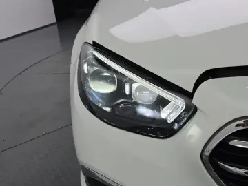 2022 Mercedes-Benz E-Класс с пробегом 27 086 км