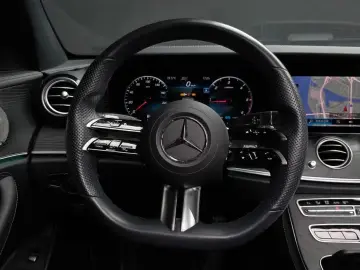 2022 Mercedes-Benz E-Класс с пробегом 22 326 км