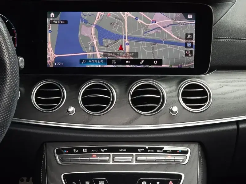 2022 Mercedes-Benz E-Класс с пробегом 22 326 км