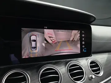 2022 Mercedes-Benz E-Класс с пробегом 22 326 км