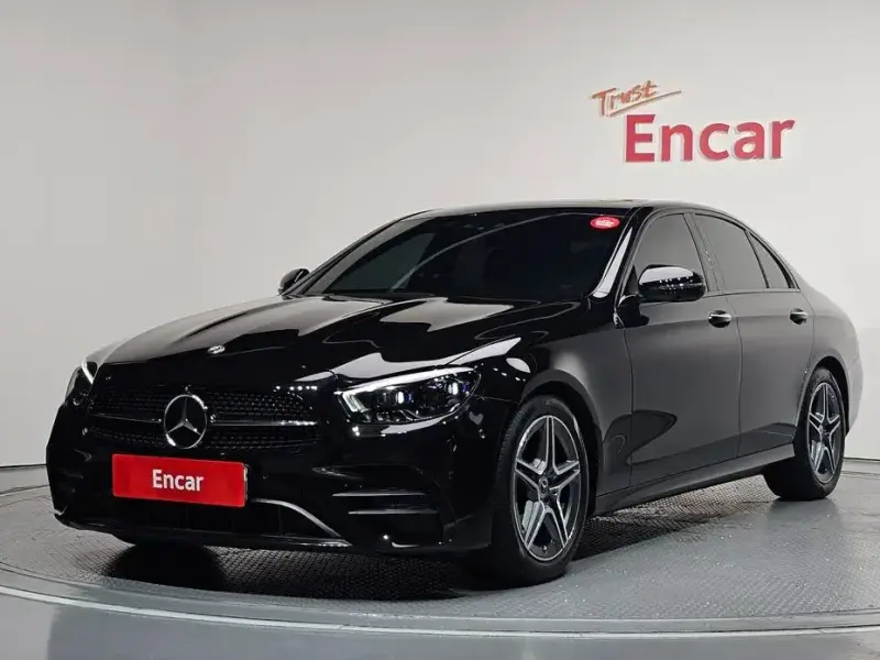 2023 Mercedes-Benz E-Класс с пробегом 31 045 км