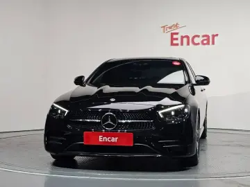 2023 Mercedes-Benz E-Класс с пробегом 31 045 км