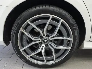 2020 Mercedes-Benz E-Класс с пробегом 72 088 км
