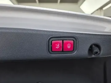 2020 Mercedes-Benz E-Класс с пробегом 72 088 км